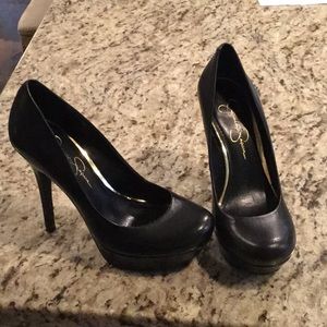 Black Jessica Simpson Pumps